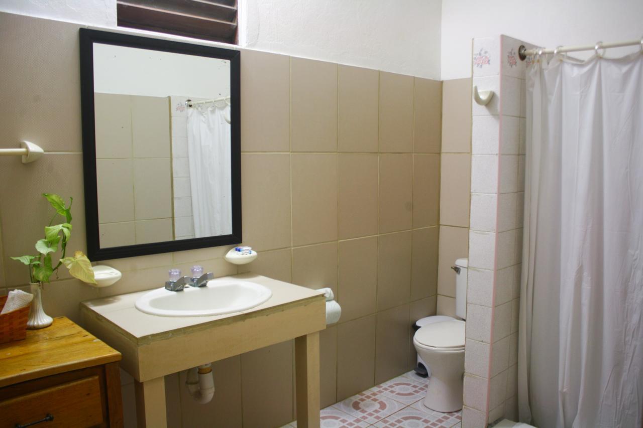 Hotel Maya Corozal Luaran gambar