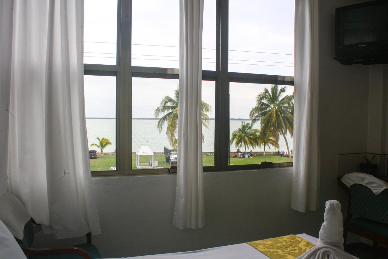 Hotel Maya Corozal Luaran gambar