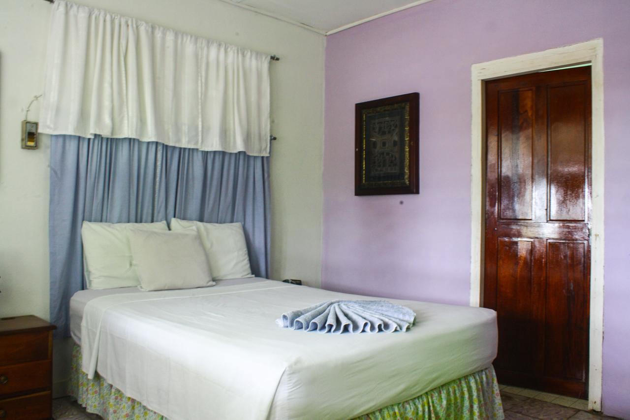 Hotel Maya Corozal Luaran gambar